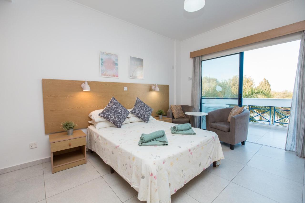 Apart Otel Flouressia Gardens Protaras